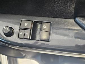 Toyota Hilux 2.4 GD-6 RB RaiderE/CAB - Image 19