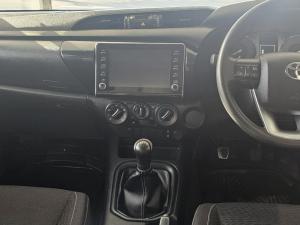 Toyota Hilux 2.4 GD-6 RB RaiderE/CAB - Image 6
