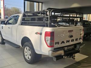 Ford Ranger 3.2TDCI XLT 4X4 automaticSUP/CAB - Image 16
