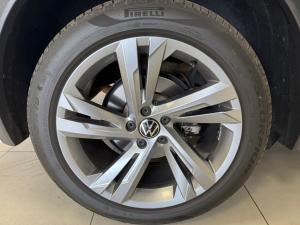 Volkswagen Tiguan 2.0 TSI R-LINE 4Motion DSG - Image 14