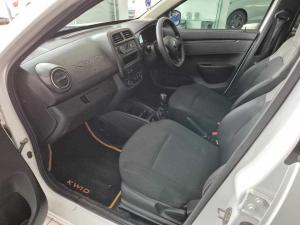 Renault Kwid 1.0 Expression / Life 5-Door - Image 14