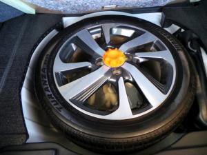 Toyota Yaris 1.5 Xs - Image 11