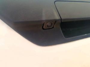 Toyota Hilux 2.4GD-6 double cab Raider manual - Image 12