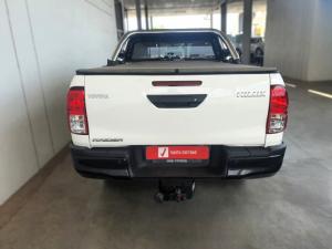 Toyota Hilux 2.4GD-6 double cab Raider manual - Image 5