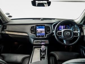 Volvo XC90 T8 Recharge AWD Ultra Dark - Image 5