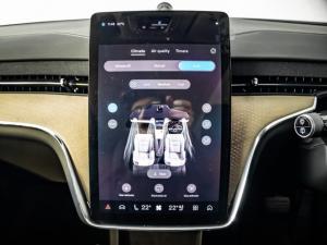 Volvo EX90 Ultra Twin Performance - Image 21