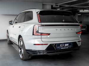 Volvo EX90 Ultra Twin Performance - Image 2