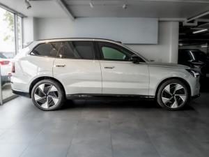 Volvo EX90 Ultra Twin Performance - Image 3