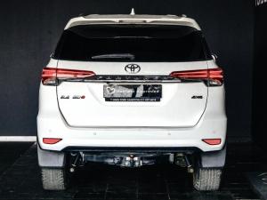 Toyota Fortuner 2.4GD-6 4x4 auto - Image 9