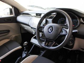 Renault Triber 1.0 Zen manual