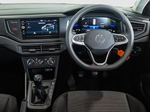 Volkswagen Polo hatch 1.0TSI - Image 11