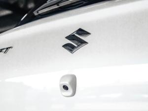 Suzuki Swift 1.2 GLX auto - Image 14