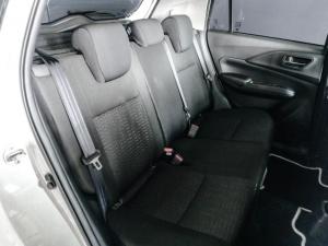 Suzuki Swift 1.2 GLX auto - Image 26