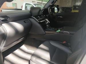 Toyota Land Cruiser 300 3.3D ZX - Image 7