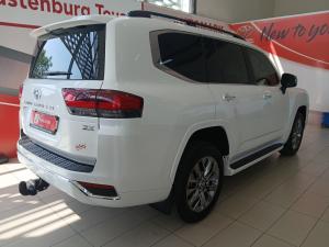 Toyota Land Cruiser 300 3.3D ZX - Image 2
