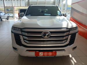 Toyota Land Cruiser 300 3.3D ZX - Image 4
