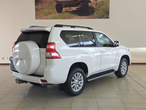 Toyota Land Cruiser Prado 3.0DT VX - Image 2