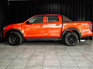 Isuzu D-Max 3.0TD double cab LS 4x4 auto - Image 6