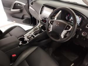 Mitsubishi Pajero Sport 2.4DI-D 4x4 - Image 12