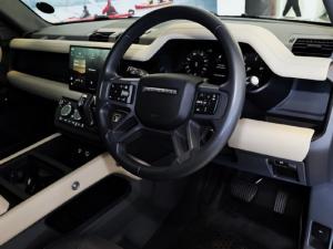 Land Rover Defender 110 D300 X-Dynamic HSE - Image 22
