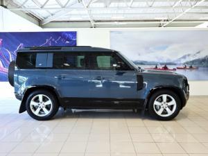 Land Rover Defender 110 D300 X-Dynamic HSE - Image 7