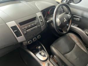 Mitsubishi Outlander 2.4 GLX - Image 7