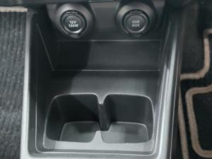 Suzuki Swift 1.2 GL manual - Image 10