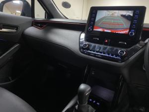 Toyota Corolla Cross 1.8 Hybrid GR-Sport - Image 12