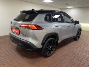 Toyota Corolla Cross 1.8 Hybrid GR-Sport - Image 3
