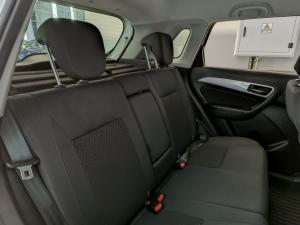 Suzuki Vitara Brezza 1.5 GLX auto - Image 9