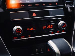 Mitsubishi Pajero Sport 2.4DI-D 4x4 - Image 11