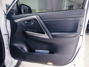Mitsubishi Pajero Sport 2.4DI-D 4x4 - Image 24