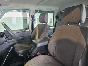 Toyota Land Cruiser 79 4.5D-4D V8 double cab LX - Image 25