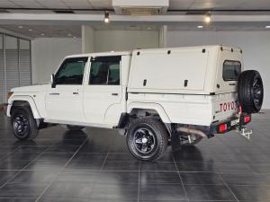 Toyota Land Cruiser 79 4.5D-4D V8 double cab LX - Image 7