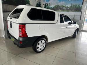 Nissan NP200 1.6i safety pack (aircon) - Image 2