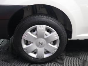 Nissan NP200 1.6i - Image 7