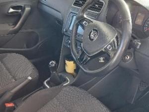 Volkswagen Polo sedan 1.6 Comfortline - Image 4