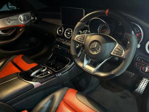 Mercedes-Benz C-Class C63 S - Image 9