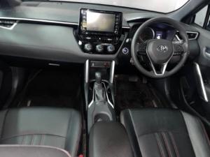 Toyota Corolla Cross 1.8 Xi - Image 11