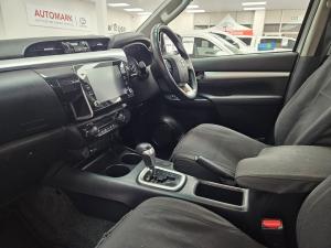 Toyota Hilux 2.8GD-6 double cab Raider auto - Image 7