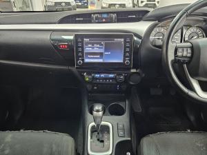 Toyota Hilux 2.8GD-6 double cab Raider auto - Image 11