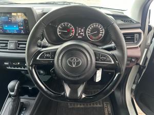 Toyota Starlet Cross 1.5 XS auto - Image 8