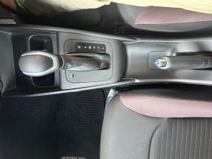 Toyota Starlet Cross 1.5 XS auto - Image 12