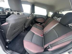 Toyota Starlet Cross 1.5 XS auto - Image 17