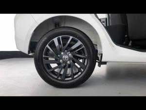 Toyota Vitz 1.0 XR manual - Image 20