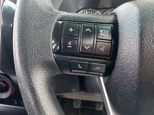 Toyota Hilux 2.4GD-6 Xtra cab Raider manual - Image 9