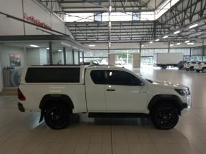 Toyota Hilux 2.8GD-6 Xtra cab 4x4 Legend auto - Image 3
