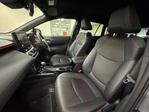 Toyota Corolla Cross 1.8 Hybrid GR-Sport - Image 7