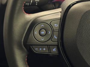 Toyota Corolla Cross 1.8 Hybrid GR-Sport - Image 9