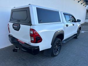 Toyota Hilux 2.8GD-6 double cab Legend manual - Image 2
